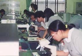   生物實驗室 