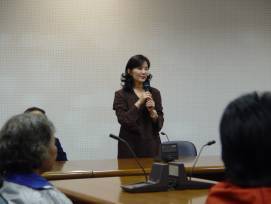 碧雲莊劉洪理事長感謝本校協助開課與支持
