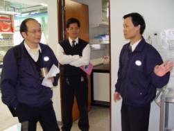 參觀「生物用X光機」