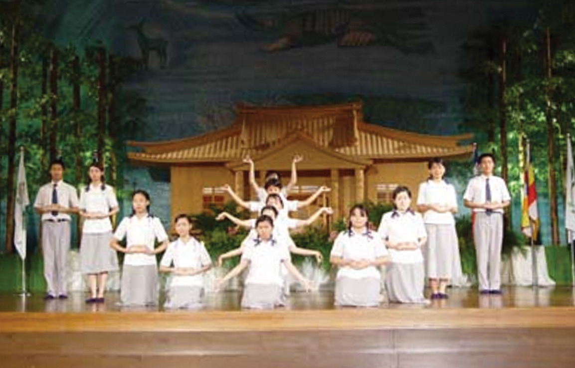 在校生心燈節目表演