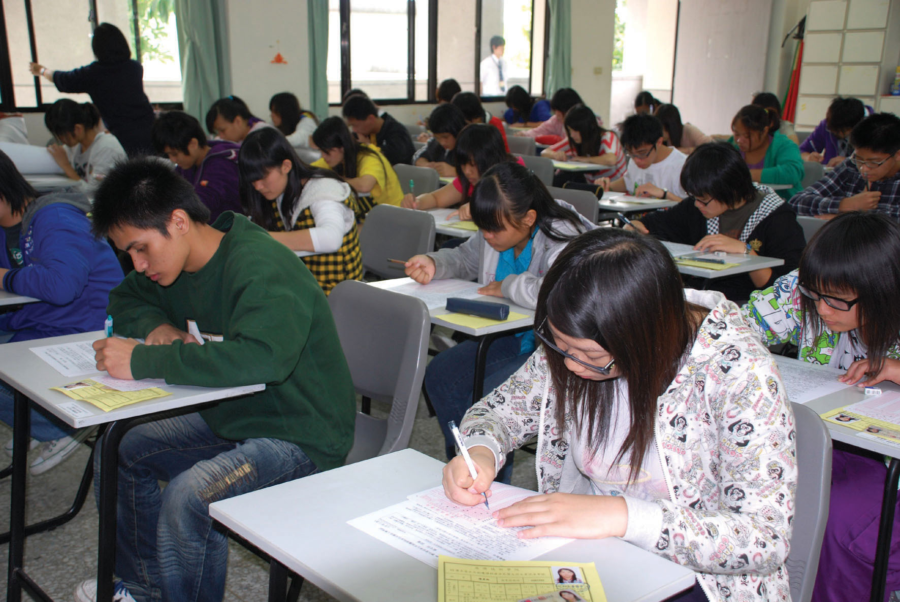 98學年度五專護理科原住民專班招生